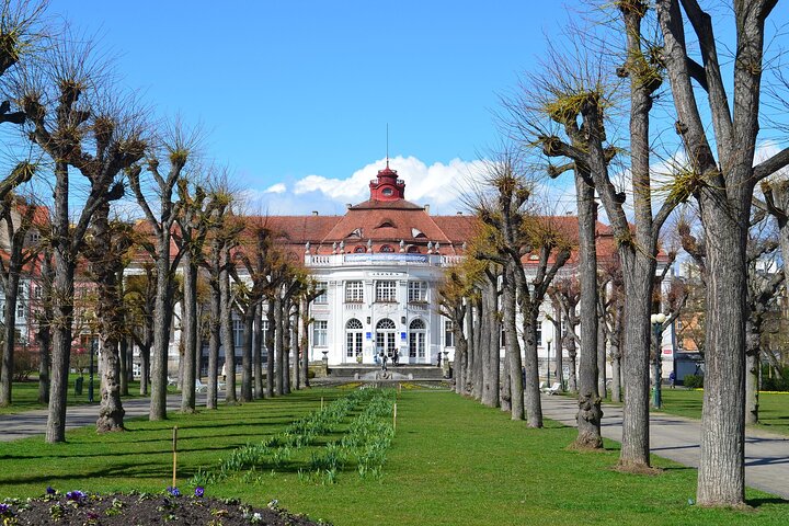 A day in the life of Karlovy Vary - Private tour with a local
