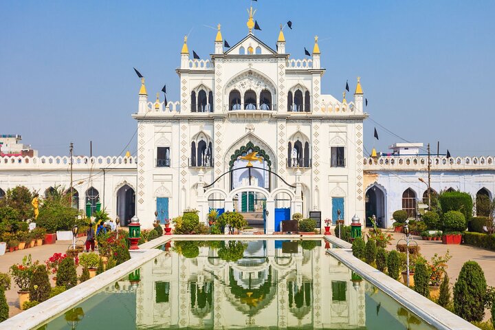 Best of Lucknow (Guided Halfday Sightseeing Tour by Car)