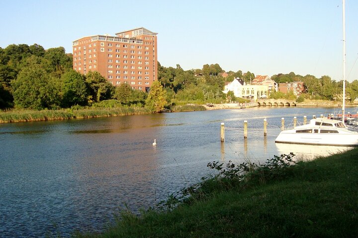 Kiel: Surprise Walk with a Local