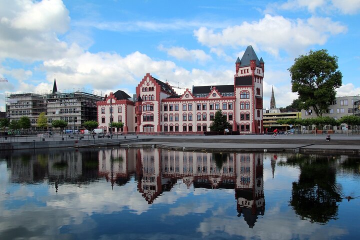 Dortmund: Surprise Walk with a Local