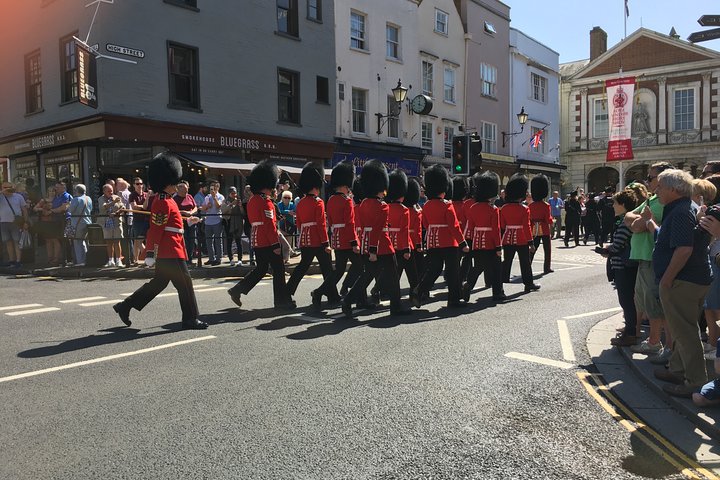 Southampton to Heathrow Airport Via Windsor Castle