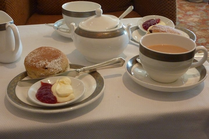 A Camel Safari with High Tea and Local Music