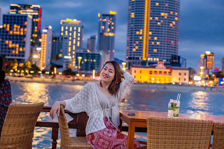 Nha Trang Sunset Cocktails and Dinner Cruise
