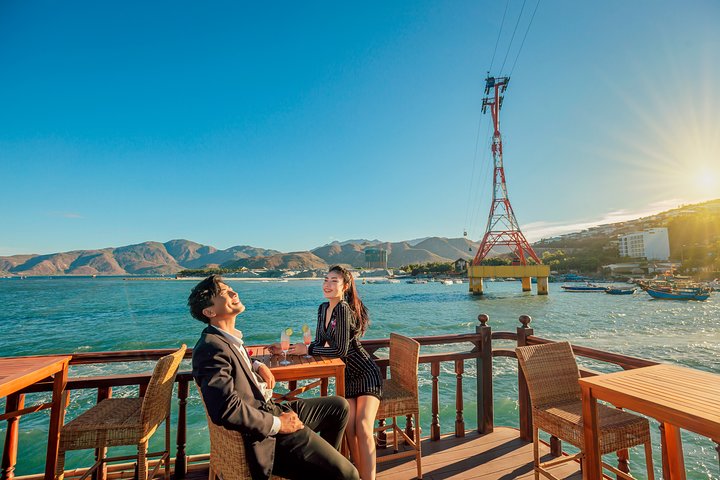 Nha Trang Sunset Cocktails and Dinner Cruise