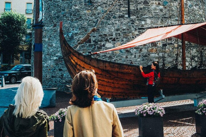 Waterford City Top 10 Highlights Walking Tour