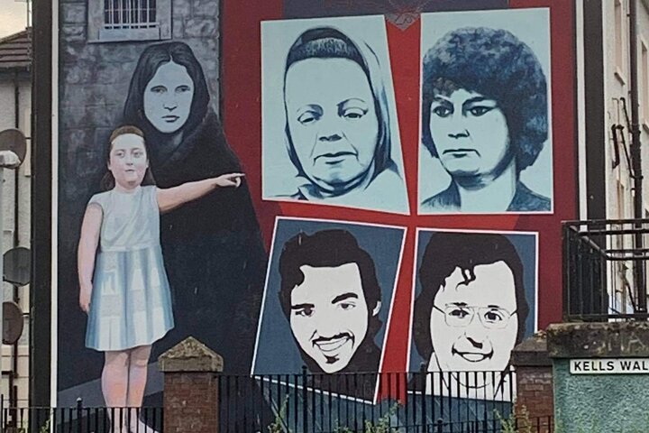 Private Guided Walking Tour in Derry City