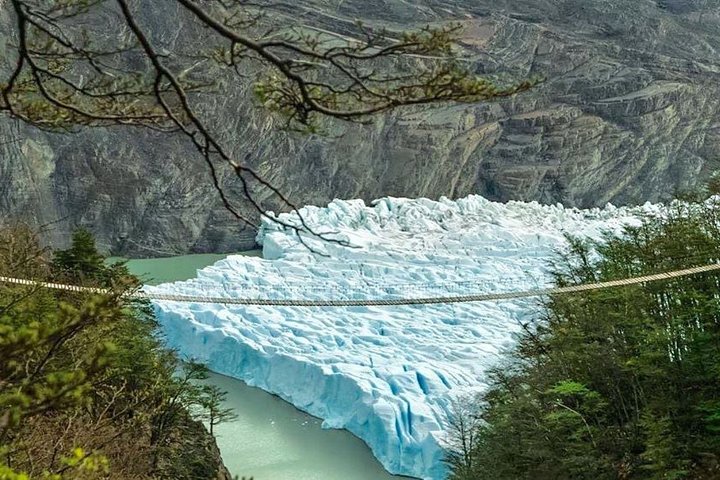Full Day Torres del Paine Tour from Puerto Natales with Pickup