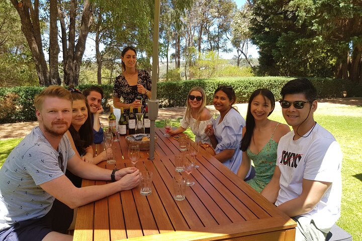 Full-Day Boutique Wine Tour with Pick Up and Lunch