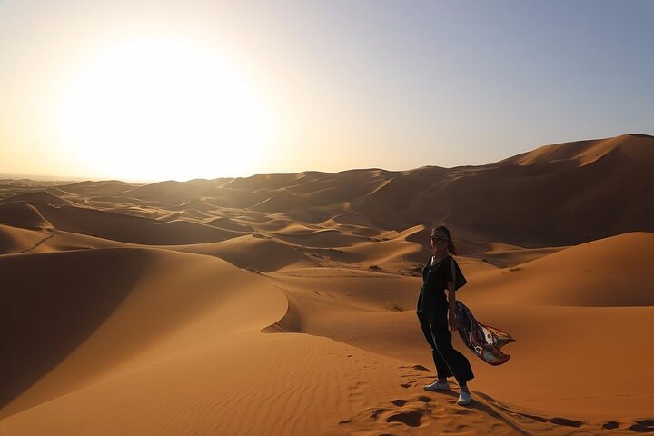Luxury 2-Days Desert Trip from Fes to.:( fes or marakech)