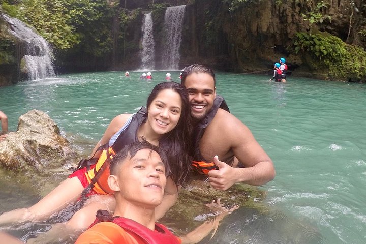 Canyoneering in Kawasan Falls with Lunch (from Moalboal)