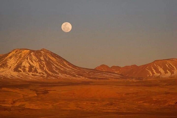 4-Day Atacama Desert Experience with Hotel, Tours & Meals