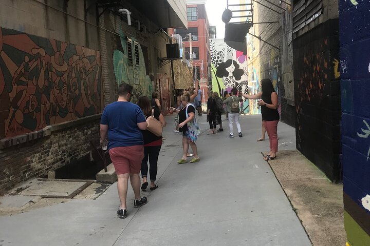 Discover Iconic Milwaukee Tour