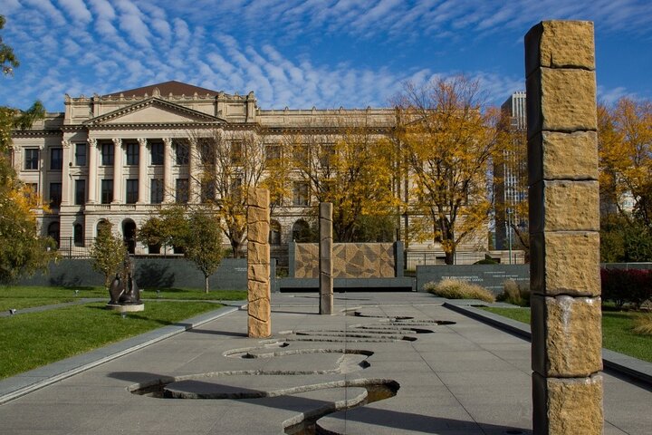 Awesome Scavenger Hunt: The West’s Glorious Gateway