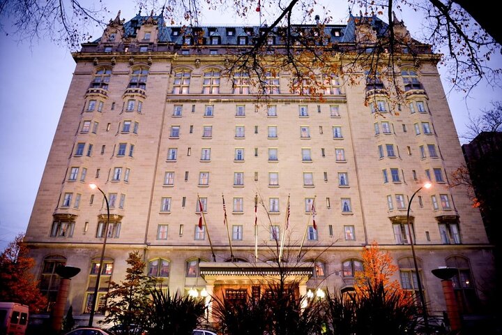 Astonishing Scavenger Hunt: At The Heart of Canada