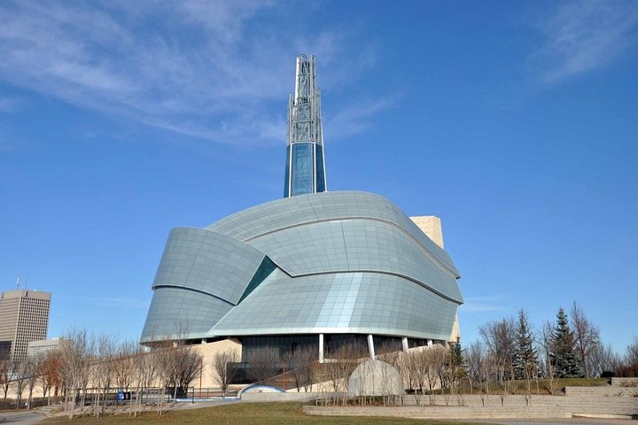 Astonishing Scavenger Hunt: At The Heart of Canada