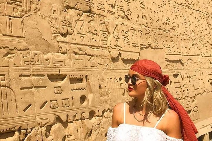 4Days Nile Cruise From Aswan To Luxor Abu Simbel and Air Balloon