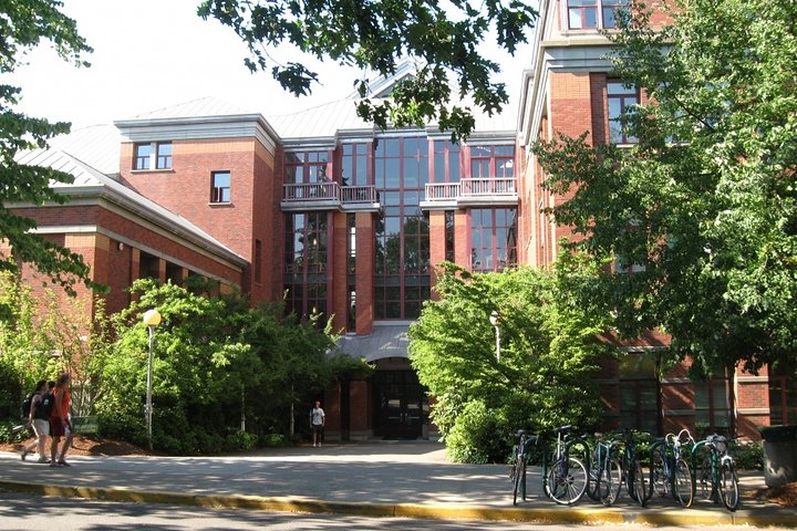 Awesome Scavenger Hunt: Eugene Waddle Around Campus