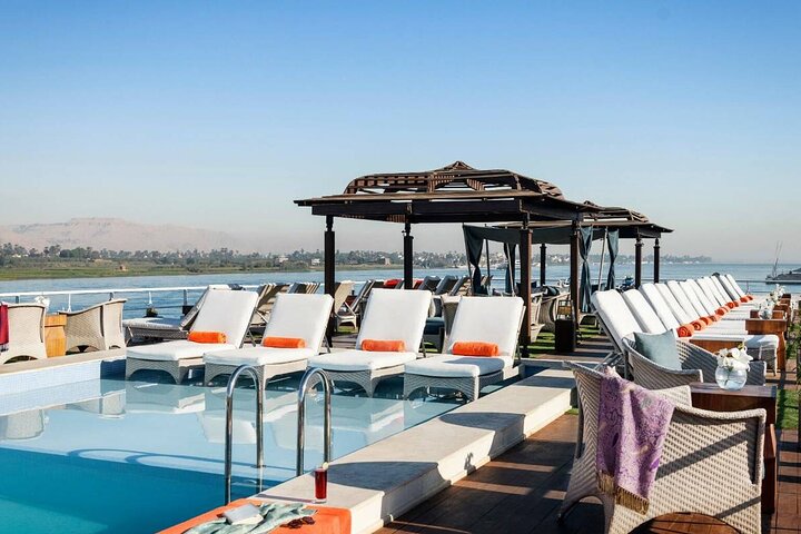 4Days Nile Cruise From Aswan To Luxor Abu Simbel and Air Balloon