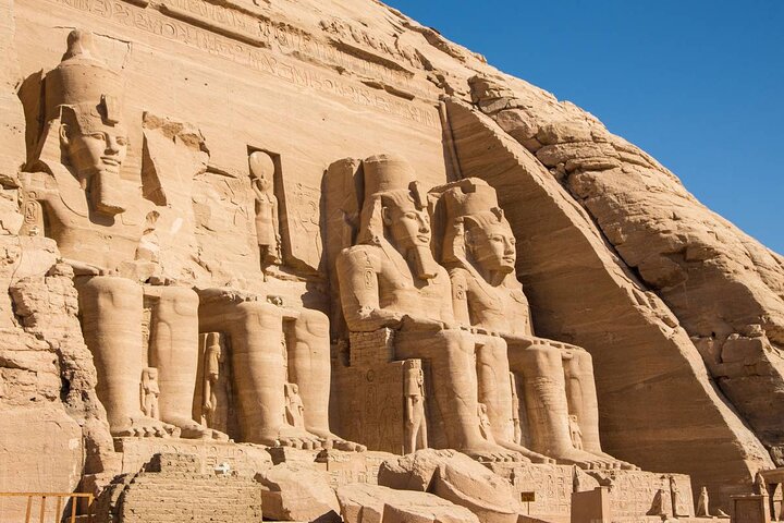 4Days Nile Cruise From Aswan To Luxor Abu Simbel and Air Balloon