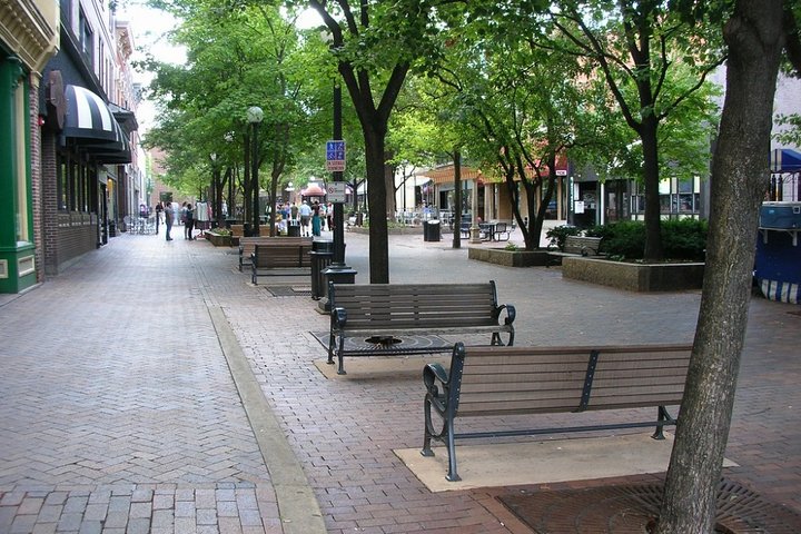 Self-Guided Iowa Scavenger Hunt: City of Literature