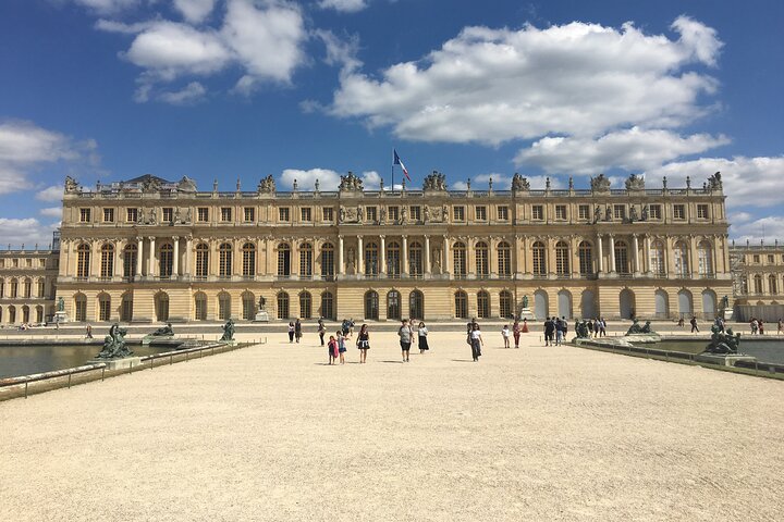 Versailles Palace Private Tailored Guided Tour With Hotel Pickup