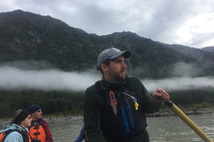 Rafting to Chilkat Bald Eagle Preserve from Haines