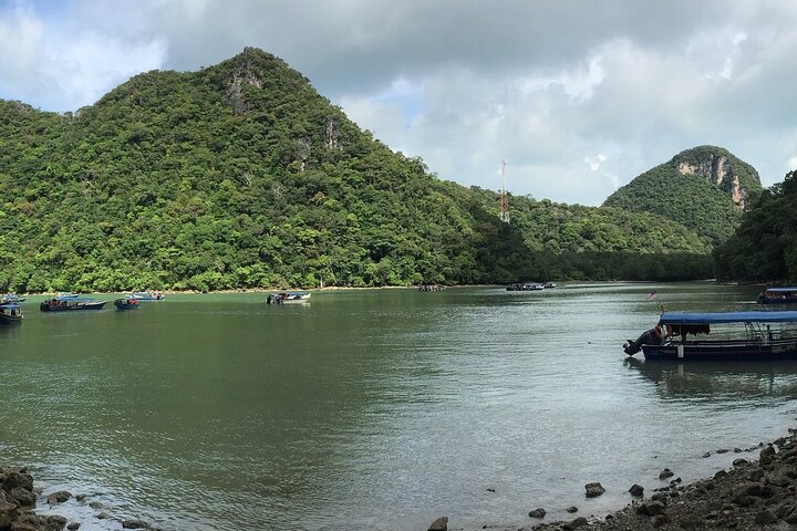 Langkawi : Premium Jet Ski Tour Including Dayang Bunting Island