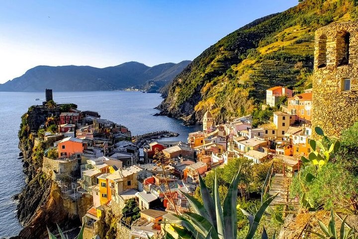 Cinque Terre Small Group Tour from Viareggio-Forte dei Marmi