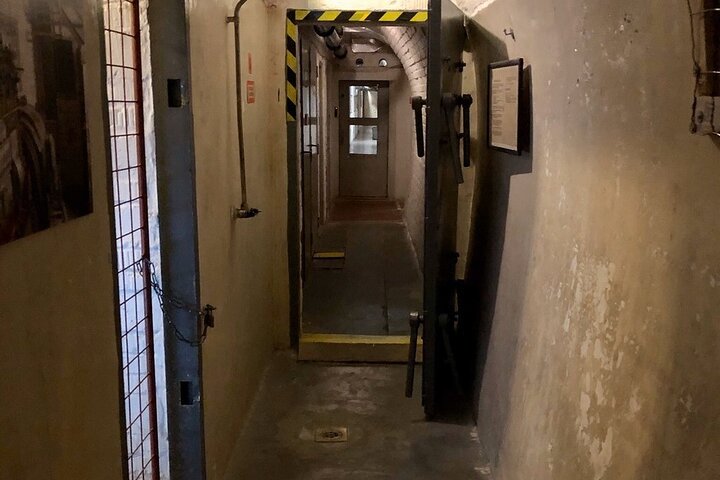 Skip the Line: 10-Z Bunker Entrance Ticket in Brno