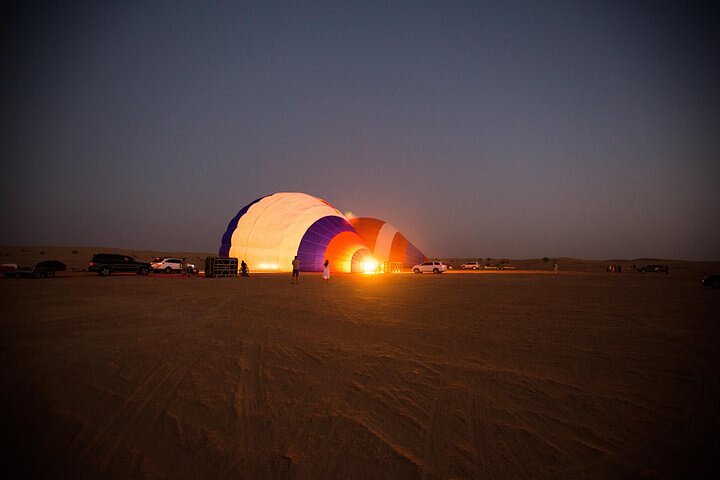 Amazing Hot Air Balloon With Beautiful Desert Sunrise View