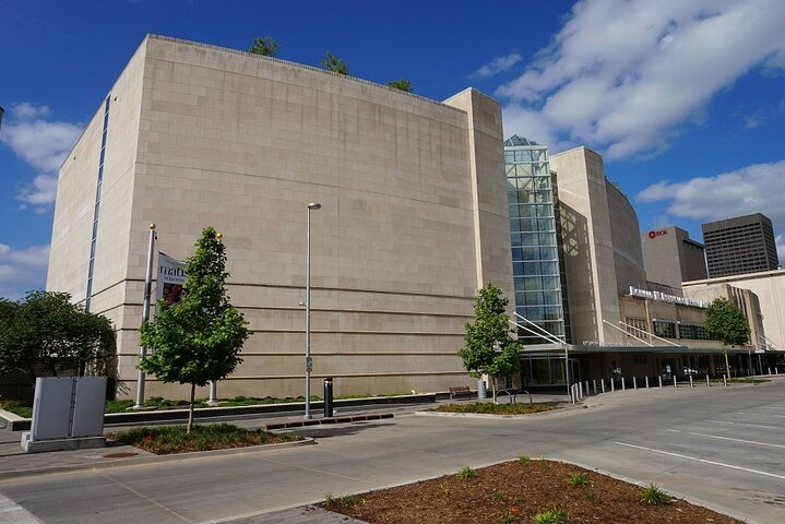 A Spectacular Oklahoma City Scavenger Hunt: Wild Western Art