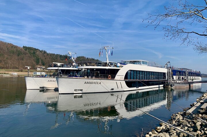 Private Return Day Trip from Linz to Cesky Krumlov with Guided Tour