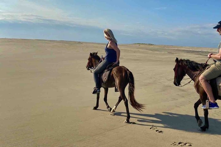 Beach Horseback Riding Adventure in Copalita, Huatulco