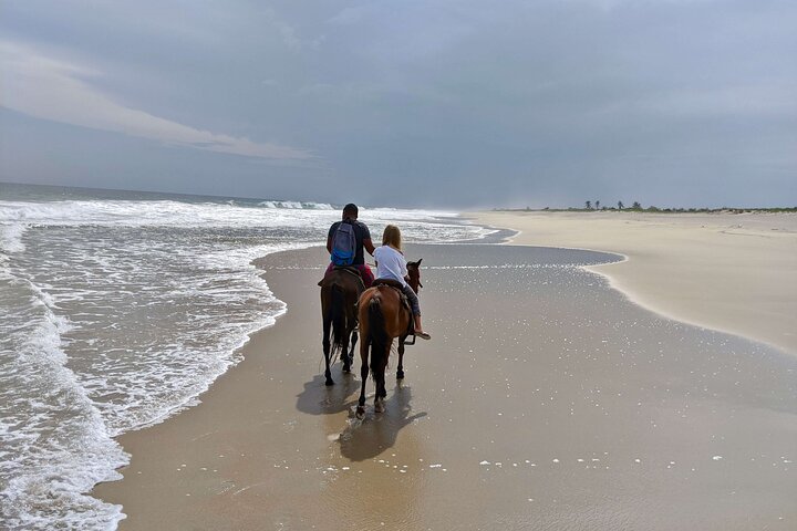 Beach Horseback Riding Adventure in Copalita, Huatulco