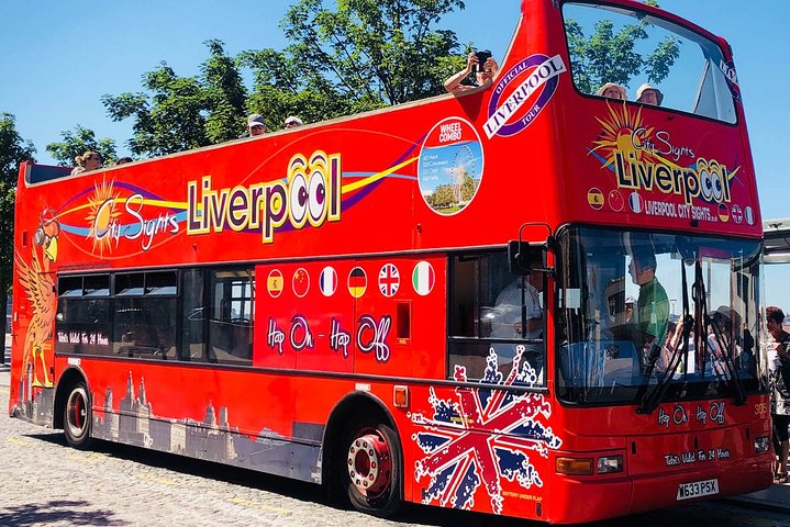 Liverpool: "Blue Route" - City & Beatles Tour