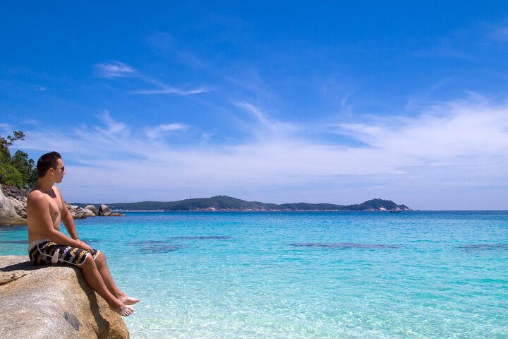 Perhentian Island Free & Easy with Snorkeling Trips 3D2N