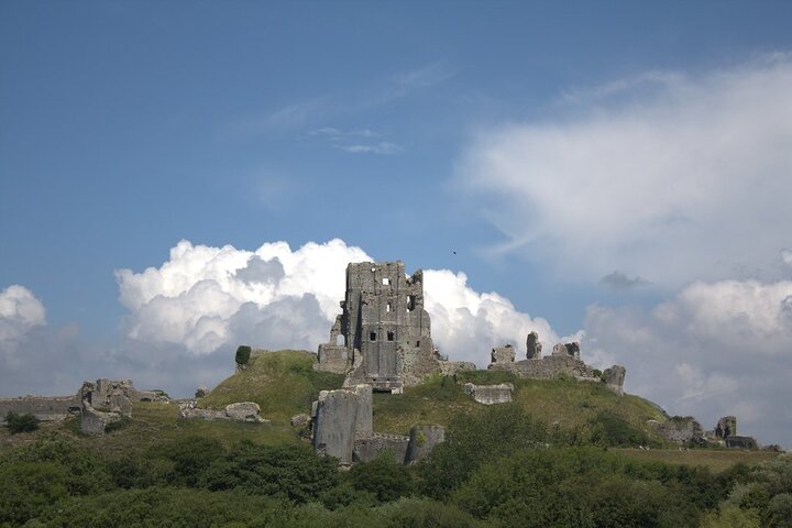 Full Day Jurassic Coast Mini-Coach Tour from Bournemouth
