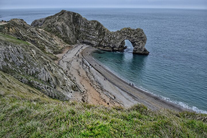Full Day Jurassic Coast Mini-Coach Tour from Bournemouth