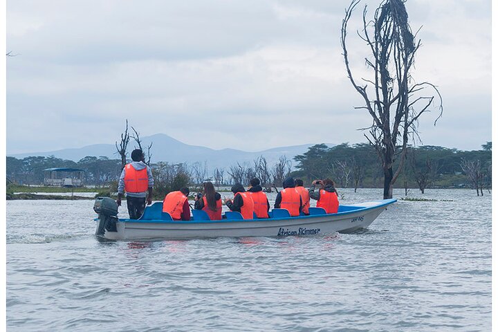 Full-Day Tour to Hell's Gate and Lake Naivasha from Nairobi