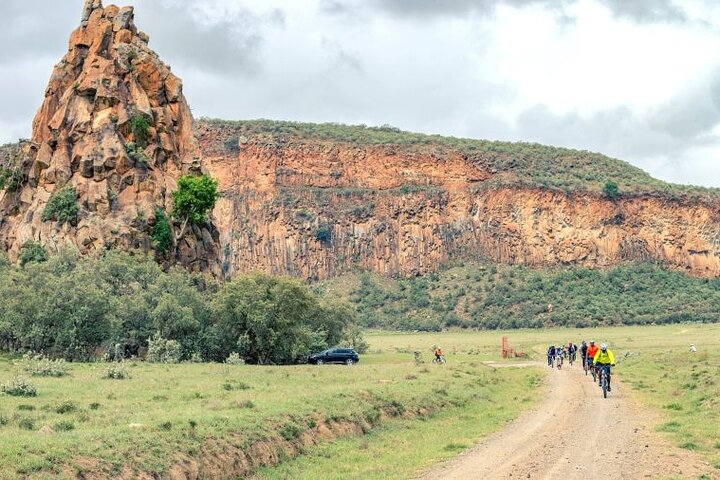Full-Day Tour to Hell's Gate and Lake Naivasha from Nairobi