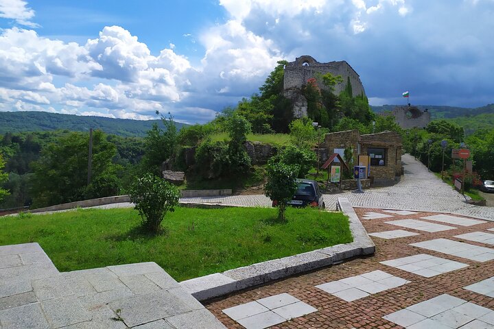Tour to Lovech, Devetaki cave & Krushuna waterfalls