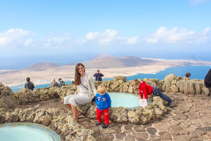 Private excursion in Lanzarote, minibus and guide available
