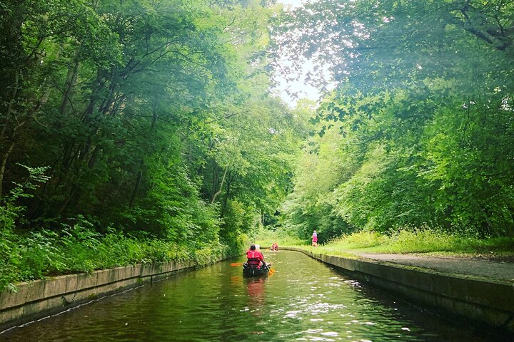 Pontcysyllte Aqueduct Canoe Tours in Llangollen