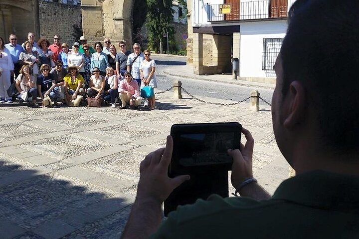 Visit Monumental Baeza (Cathedral entrance)