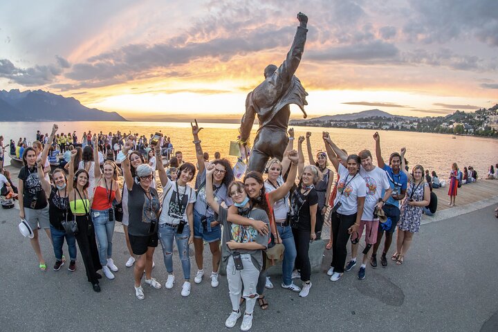 In the footsteps of Freddie Mercury (Extended 2h30 version)