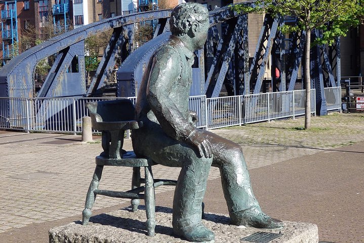 Cardiff: Golden Gower Coast, Maritime & Mumbles Day Tour