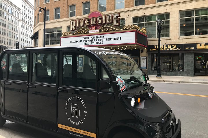 Discover Iconic Milwaukee Tour