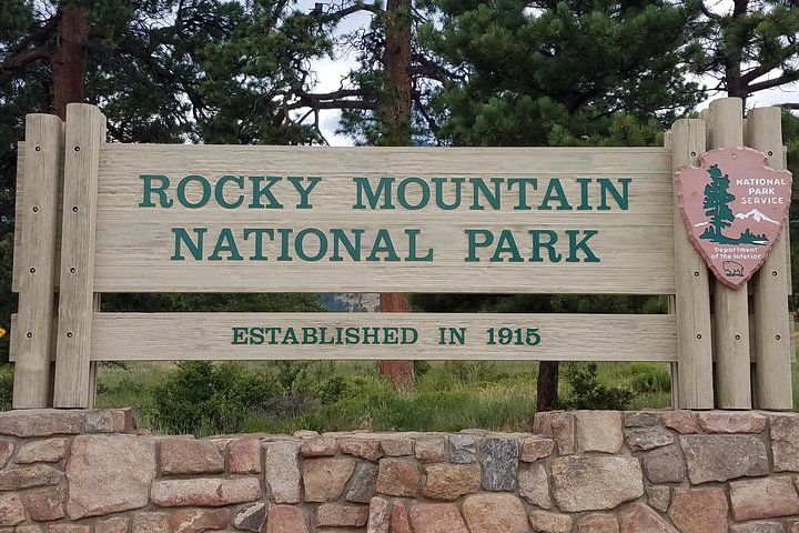 Rocky Mountain National Park in Summer Tour from Denver
