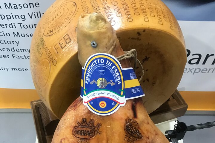 Parmigiano-Reggiano and Parma Ham Small Group Tour