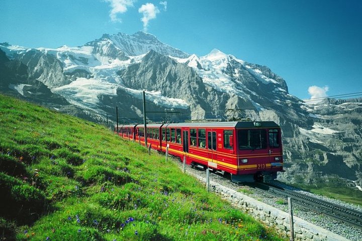 Jungfraujoch Day Trip from Zurich: Swiss Alps & Bernese Oberland